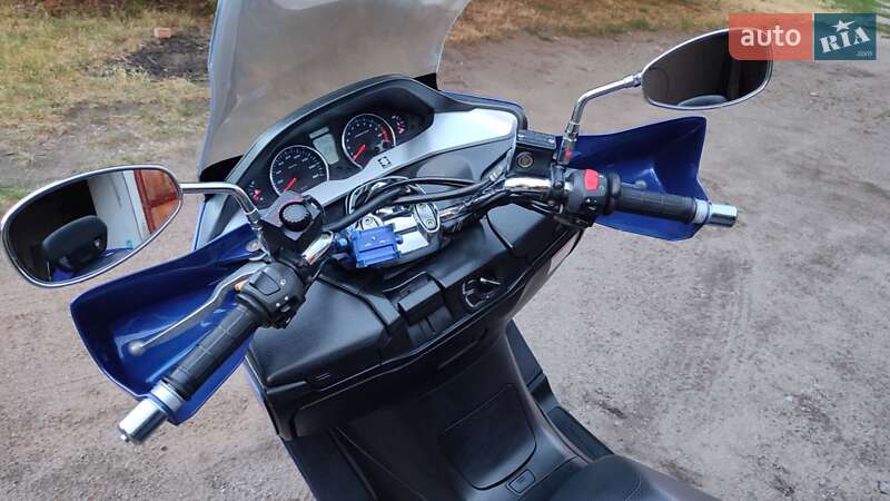 Макси-скутер Suzuki Skywave 400 2008 в Умани