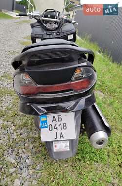 Макси-скутер Suzuki Skywave 400 2008 в 