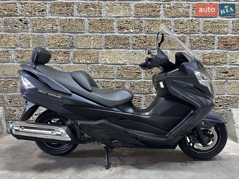 Suzuki Skywave 400 2012
