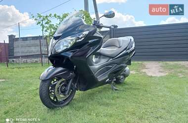 Макси-скутер Suzuki Skywave 400 2007 в 