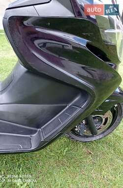 Макси-скутер Suzuki Skywave 400 2007 в 