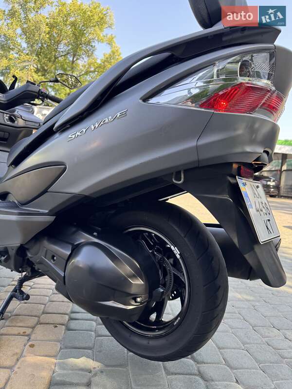 Макси-скутер Suzuki Skywave 400 2015 в Харькове фото 12 Макси-скутер Suzuki Skywave 400 2015 в Харькове