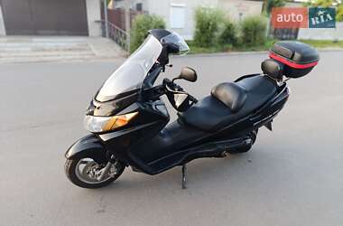 Макси-скутер Suzuki Skywave 400 2004 в Богодухове