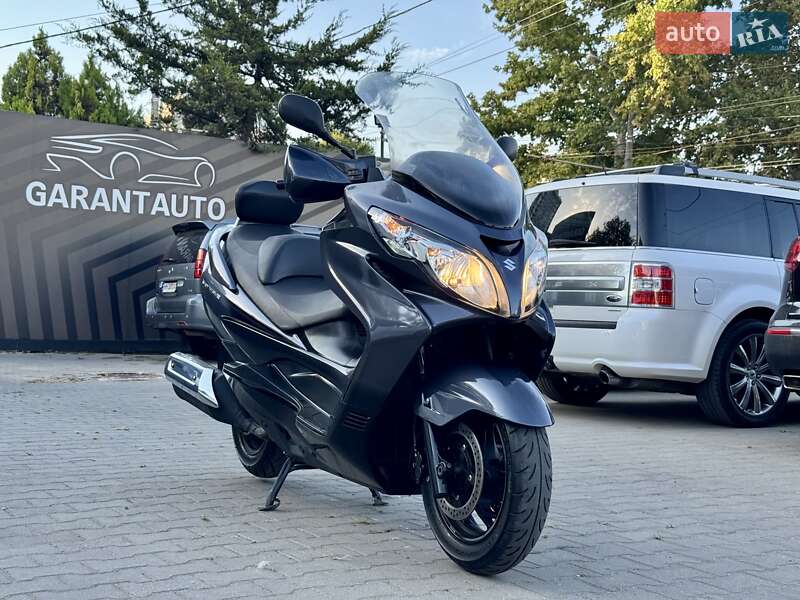 Скутер Suzuki Skywave 400 2012 в Одессе