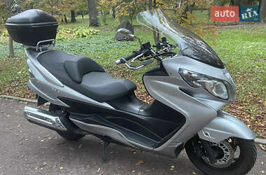 Макси-скутер Suzuki Skywave 400 2007 в Василькове