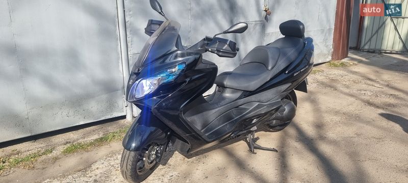 Suzuki Skywave 400 2014