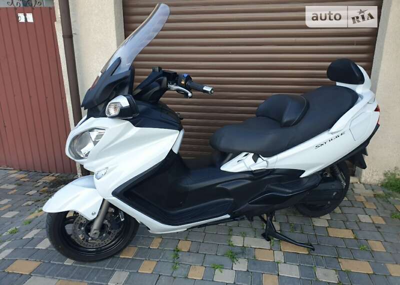 Максі-скутер Suzuki SkyWave 650 2015 в Одесі