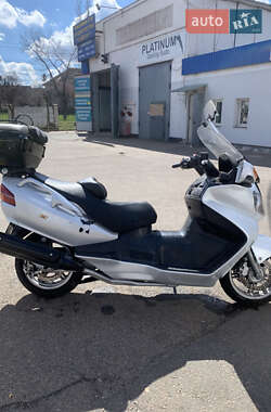 Макси-скутер Suzuki SkyWave 650 2004 в 