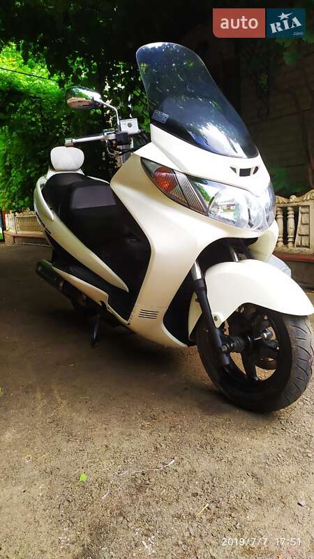 Максі-скутер Suzuki Skywave Type S400 2005 в Кропивницькому