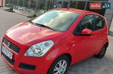 Хетчбек Suzuki Splash 2011 в 