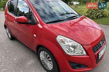 Хэтчбек Suzuki Splash 2014 в 