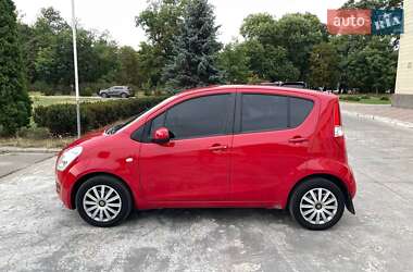 Хэтчбек Suzuki Splash 2012 в 