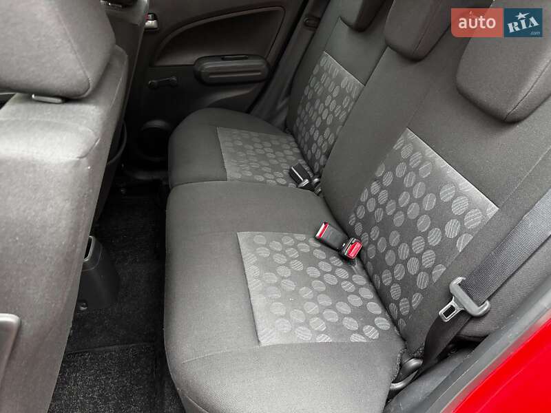 Хэтчбек Suzuki Splash 2009 в Киеве фото 22 Хэтчбек Suzuki Splash 2009 в Киеве