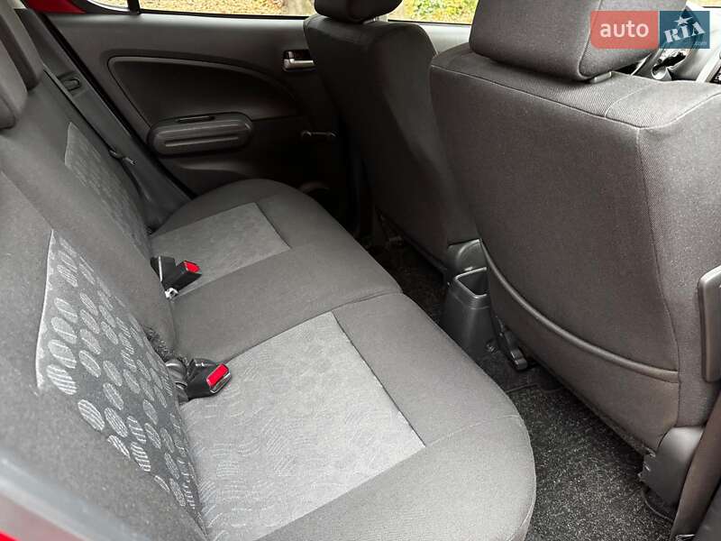 Хэтчбек Suzuki Splash 2009 в Киеве фото 37 Хэтчбек Suzuki Splash 2009 в Киеве
