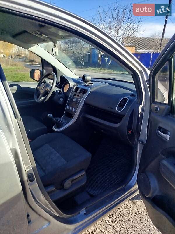 Хэтчбек Suzuki Splash 2010 в Миргороде