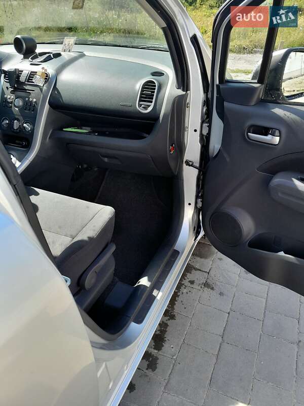 Хэтчбек Suzuki Splash 2009 в Львове