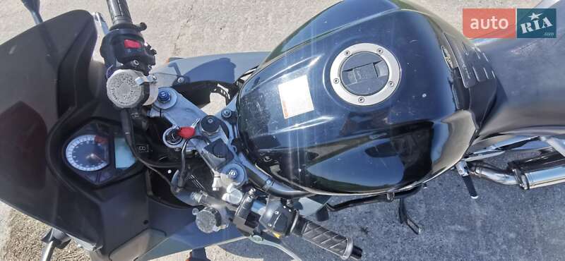 Мотоцикл Спорт-туризм Suzuki SV 1000S 2004 в Броварах