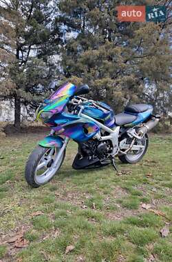Спортбайк Suzuki SV 400S 1998 в Днепре