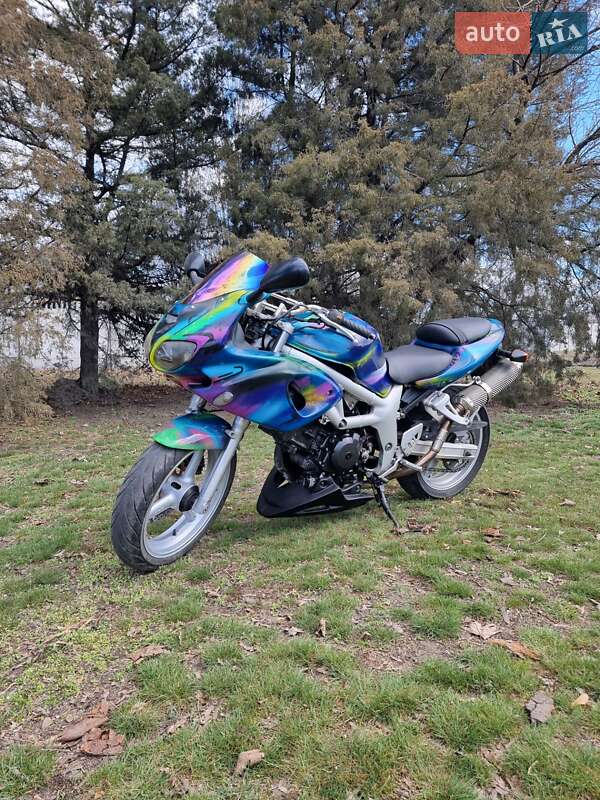 Спортбайк Suzuki SV 400S 1998 в Дніпрі
