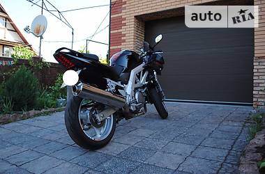 Спортбайк Suzuki SV 650 2004 в Киеве