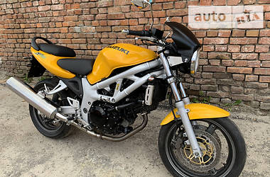 Мотоцикл Без обтекателей (Naked bike) Suzuki SV 650 2000 в 