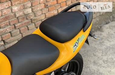 Мотоцикл Без обтекателей (Naked bike) Suzuki SV 650 2000 в 