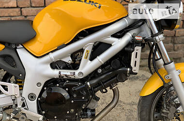 Мотоцикл Без обтекателей (Naked bike) Suzuki SV 650 2000 в 