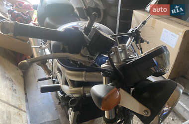 Мотоцикл Без обтекателей (Naked bike) Suzuki SV 650 2002 в 