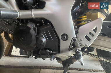 Мотоцикл Без обтекателей (Naked bike) Suzuki SV 650 2002 в 