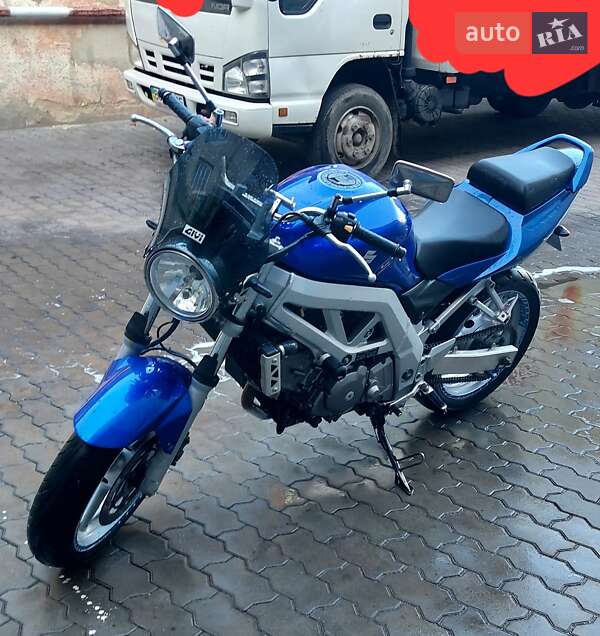 Мотоцикл Без обтекателей (Naked bike) Suzuki SV 650 2004 в Рудки
