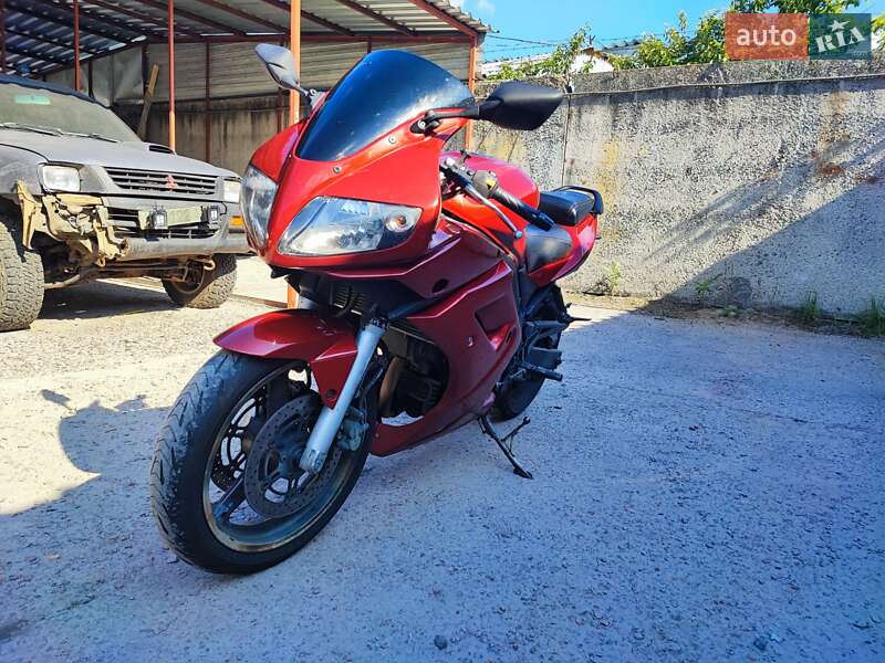 Спортбайк Suzuki SV 650S 2006 в Киеве