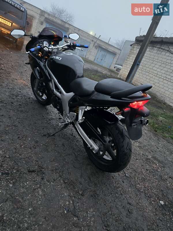 Мотоцикл Классік Suzuki SV 650S 2000 в Дніпрі фото 6 Мотоцикл Классік Suzuki SV 650S 2000 в Дніпрі