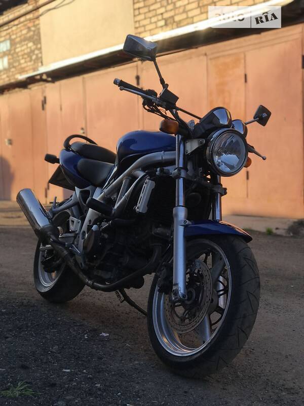 Мотоцикл Без обтекателей (Naked bike) Suzuki SV 650SF 2002 в 