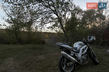 Спортбайк Suzuki SV 650SF 2008 в 