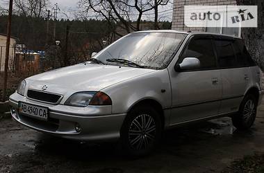 Хэтчбек Suzuki Swift 2003 в 