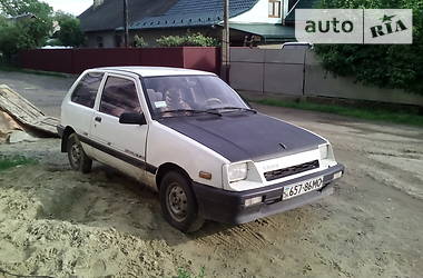 Хэтчбек Suzuki Swift 1988 в Черновцах