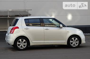 Хэтчбек Suzuki Swift 2009 в Одессе