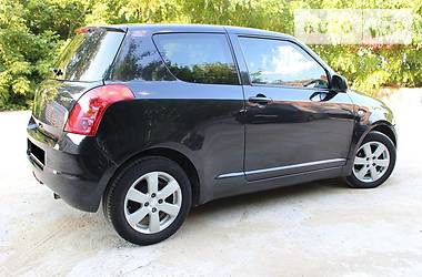 Хэтчбек Suzuki Swift 2008 в 