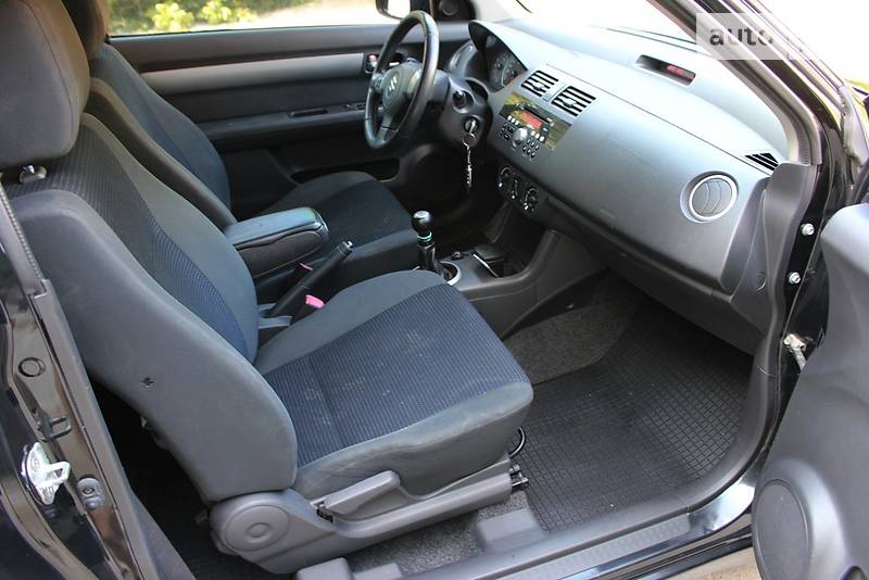 Хэтчбек Suzuki Swift 2008 в Киеве