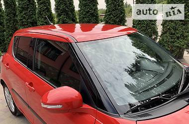 Хетчбек Suzuki Swift 2017 в 