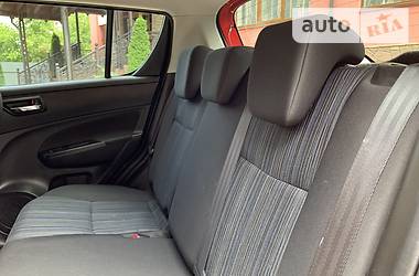 Хетчбек Suzuki Swift 2017 в 