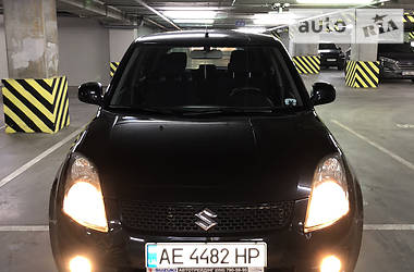 Хетчбек Suzuki Swift 2008 в 