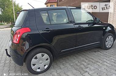 Хэтчбек Suzuki Swift 2009 в Луцке