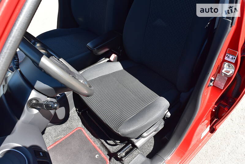 Хэтчбек Suzuki Swift 2008 в Одессе фото 21 Хэтчбек Suzuki Swift 2008 в Одессе