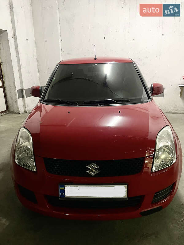 Хэтчбек Suzuki Swift 2009 в Одессе