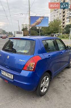 Хэтчбек Suzuki Swift 2008 в Вишневом