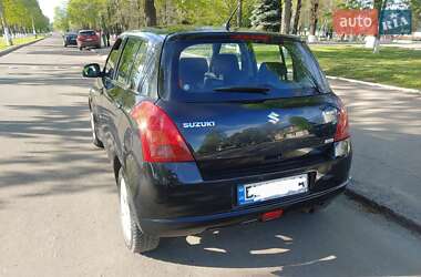Хэтчбек Suzuki Swift 2007 в Подольске