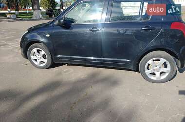 Хэтчбек Suzuki Swift 2007 в Подольске