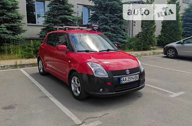 Хетчбек Suzuki Swift 2007 в Обухові