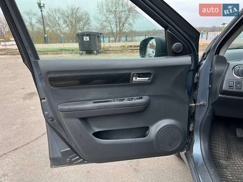 Хэтчбек Suzuki Swift 2010 в Киеве фото 6 Хэтчбек Suzuki Swift 2010 в Киеве